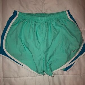 Nike Medium Running Shorts